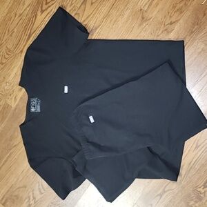 Figs Black scrub set MENS